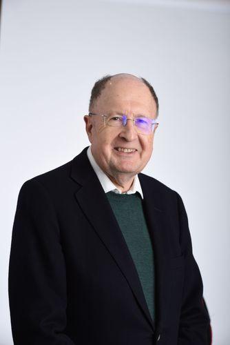 Sir Gregory Winter