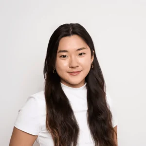 Mona Huiling Kau